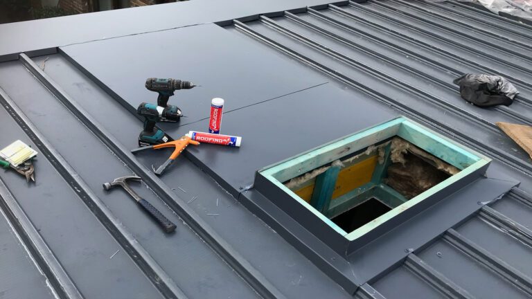 roof repairs gold coast